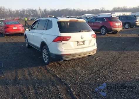 2018 Volkswagen Tiguan 2.0T Se/2.0T Sel z USA, uszkodzony, nr VIN 3VV3B7AXXJM167686